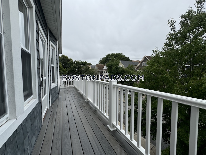 SOMERVILLE - TUFTS - 4 Beds, 1 Bath - Image 15