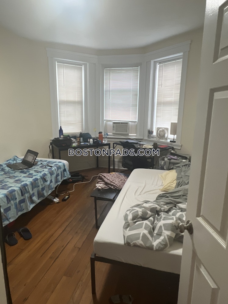 Huntington Ave., Boston