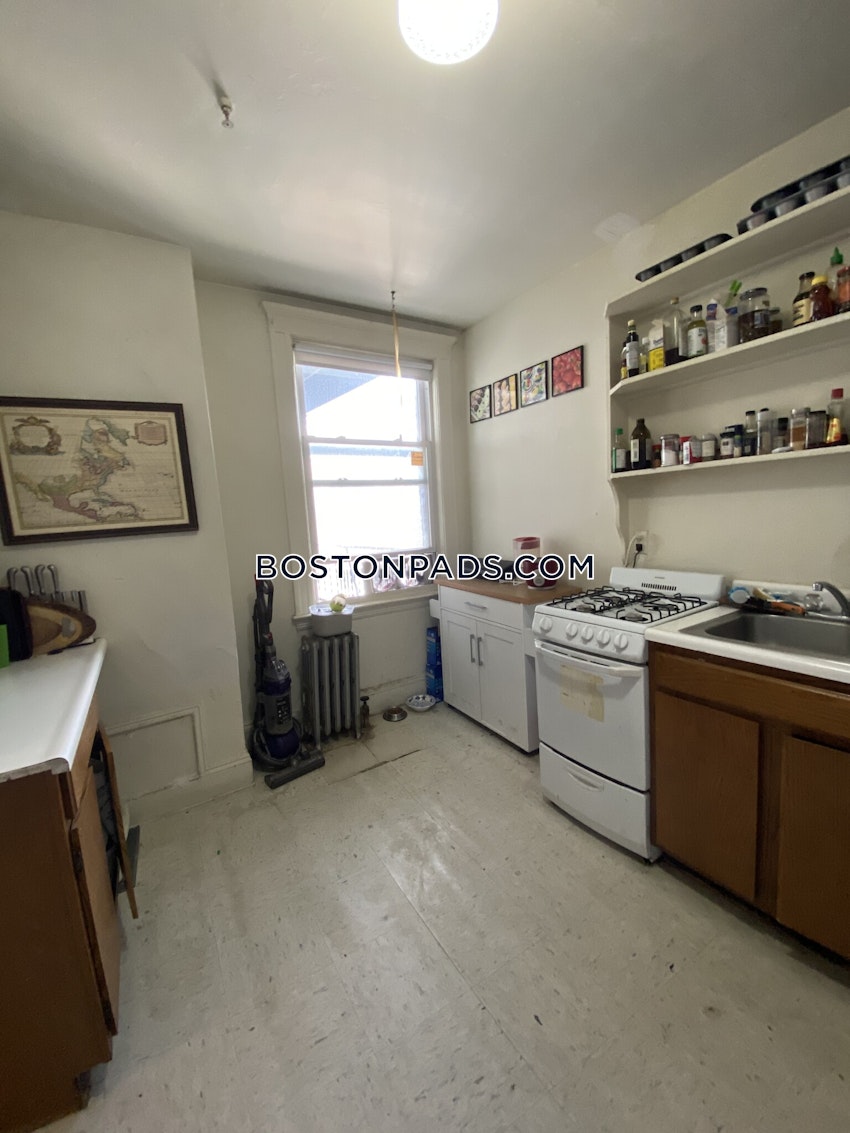 BOSTON - BRIGHTON- WASHINGTON ST./ ALLSTON ST. - 2 Beds, 1 Bath - Image 6