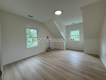 Boston - 3 Beds, 2 Baths