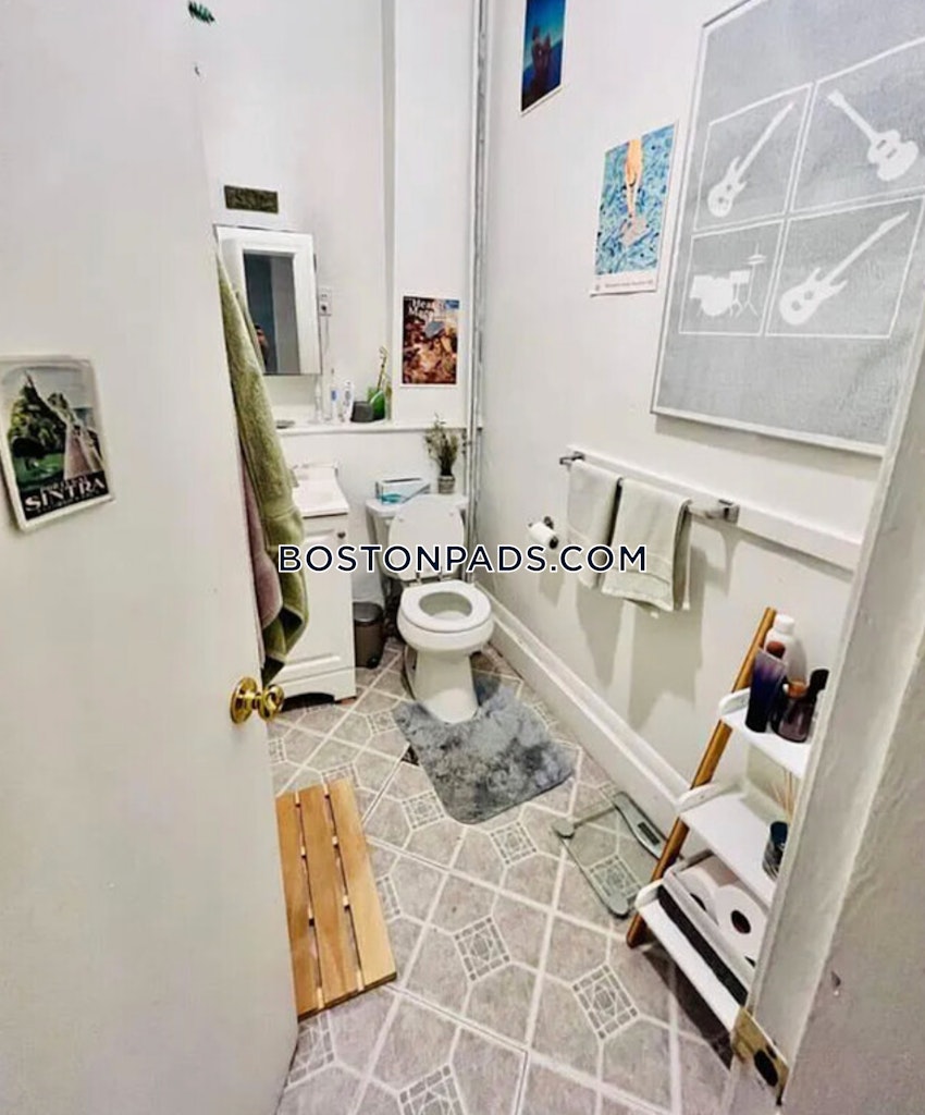 BOSTON - SOUTH END - 2 Beds, 1 Bath - Image 8