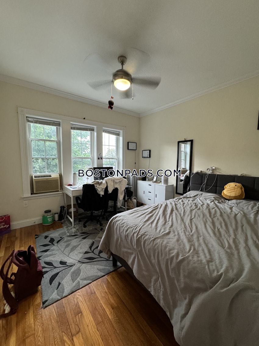 BOSTON - ALLSTON - 2 Beds, 1 Bath - Image 4