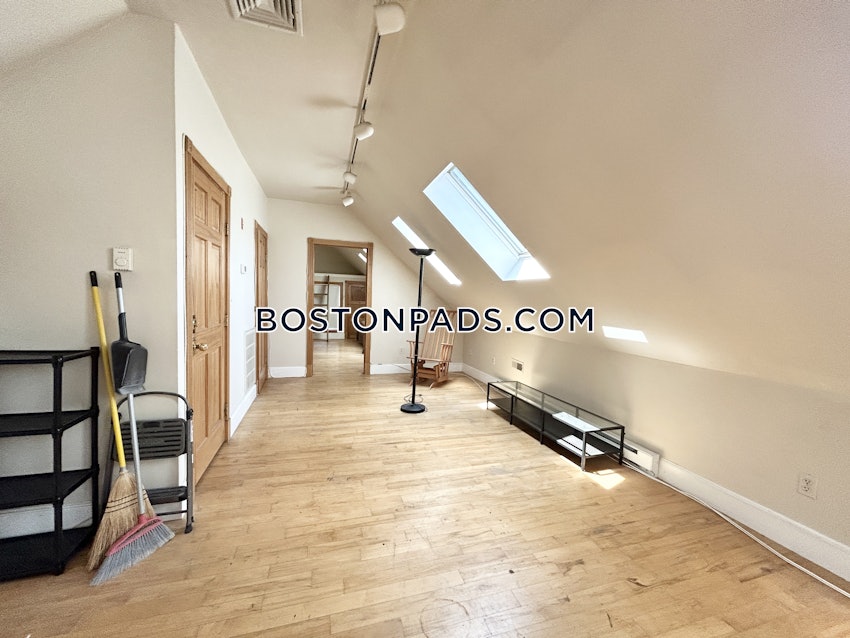 BOSTON - MISSION HILL - 2 Beds, 1 Bath - Image 1