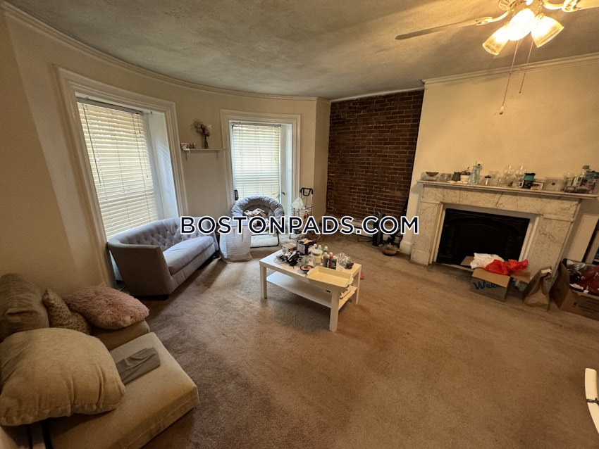 BOSTON - SOUTH END - 2 Beds, 1 Bath - Image 4