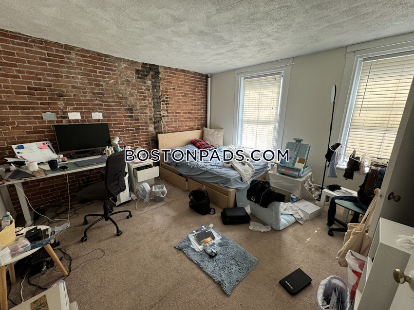 BOSTON - SOUTH END - 2 Beds, 1 Bath - Image 2