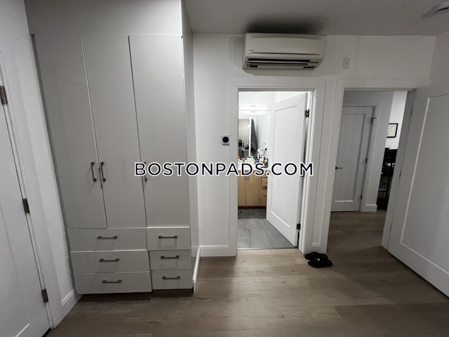 Boston - $2,800+ /mo