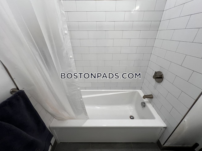 Boston - $2,800+ /mo
