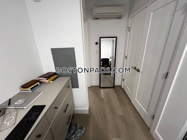 Boston - $2,800+ /mo