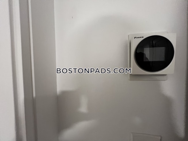 Boston - $2,800+ /mo