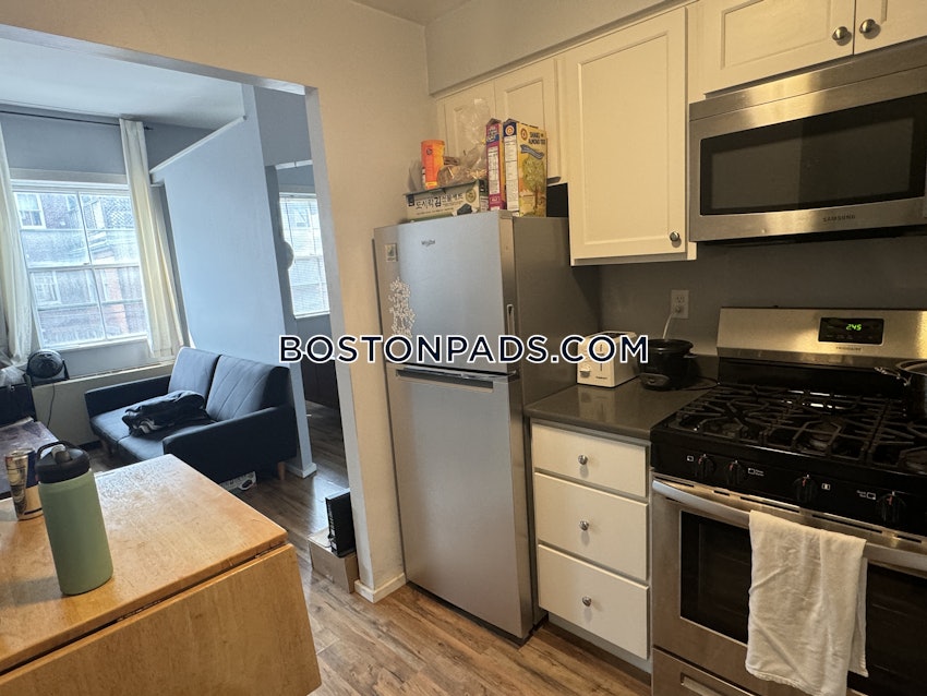 BOSTON - BEACON HILL - 1 Bed, 1 Bath - Image 8