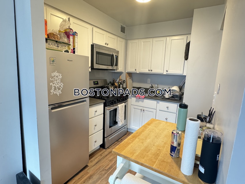 BOSTON - BEACON HILL - 1 Bed, 1 Bath - Image 5