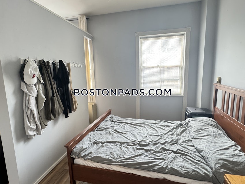 BOSTON - BEACON HILL - 1 Bed, 1 Bath - Image 16