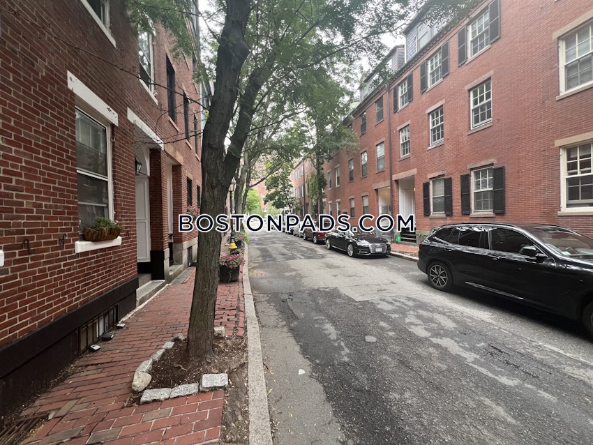 BOSTON - BAY VILLAGE - 1 Bed, 1 Bath - Image 12