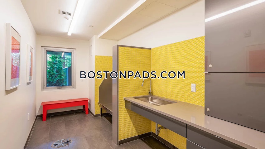 BOSTON - SOUTH END - 3 Beds, 1 Bath - Image 10