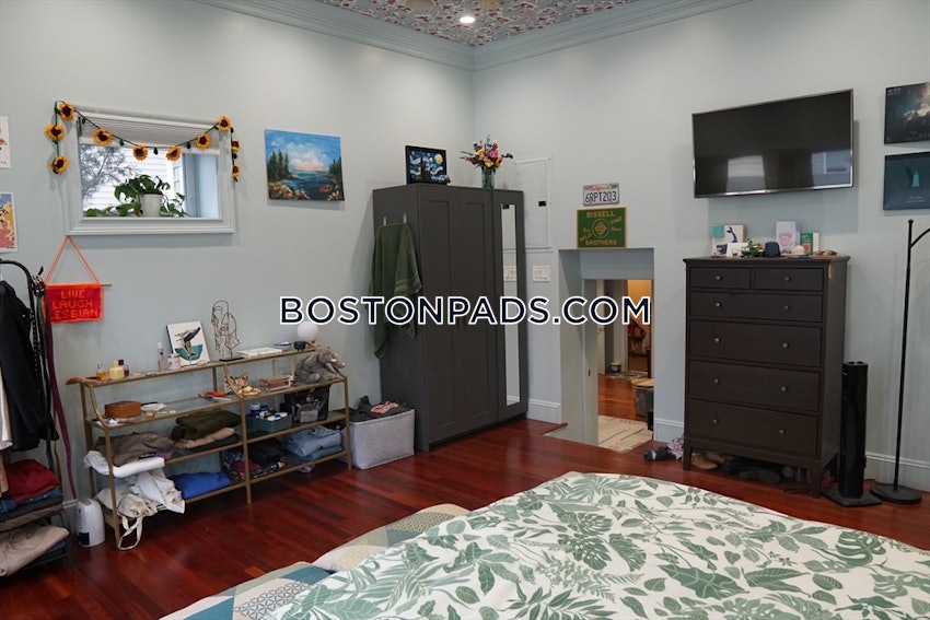 CAMBRIDGE - CENTRAL SQUARE/CAMBRIDGEPORT - 2 Beds, 1 Bath - Image 6