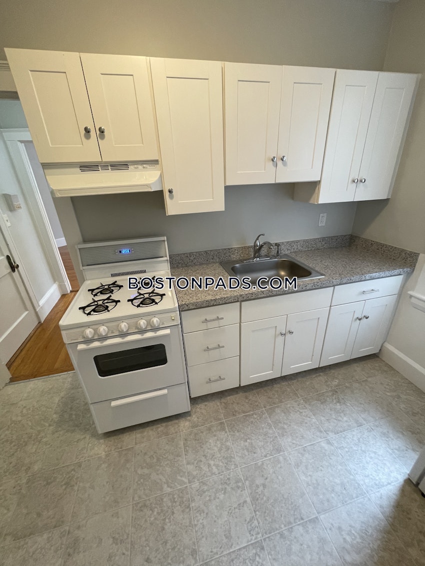 SOMERVILLE - SPRING HILL - 1 Bed, 1 Bath - Image 13