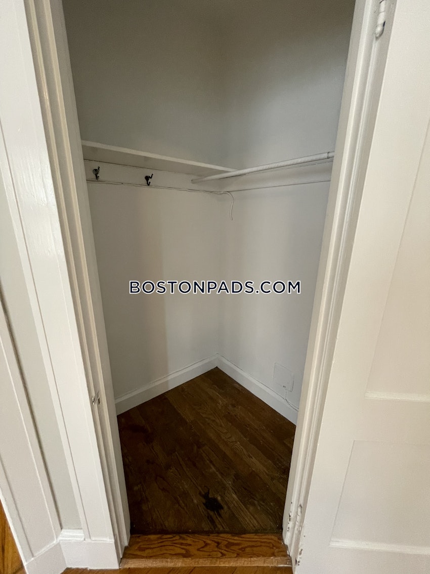 SOMERVILLE - SPRING HILL - 1 Bed, 1 Bath - Image 7