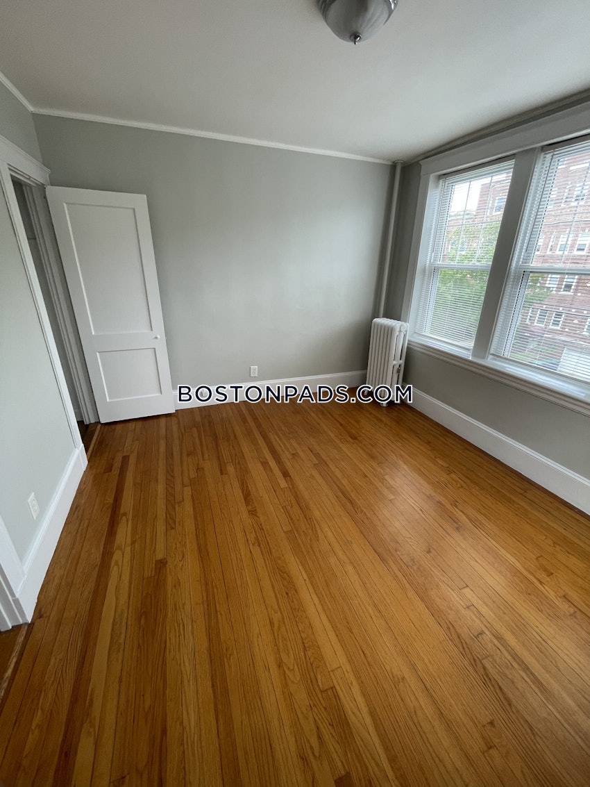 SOMERVILLE - SPRING HILL - 1 Bed, 1 Bath - Image 5