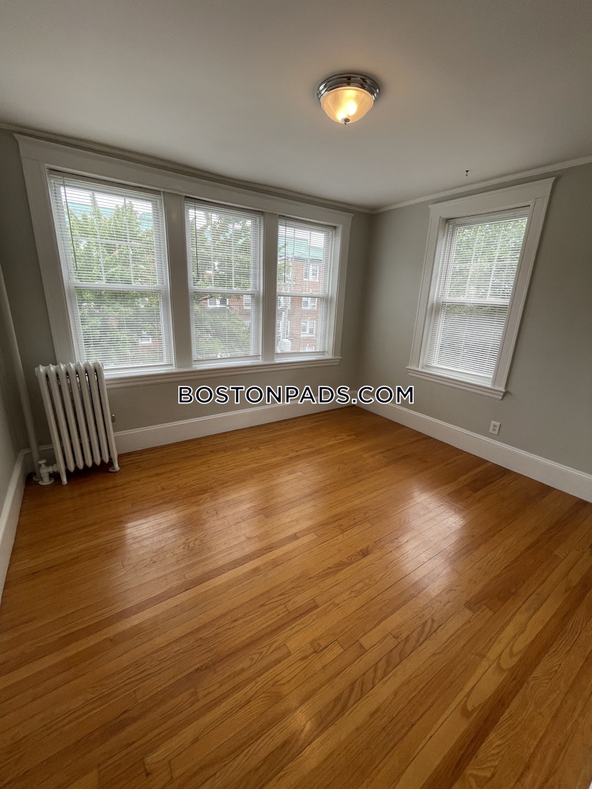 SOMERVILLE - SPRING HILL - 1 Bed, 1 Bath - Image 4