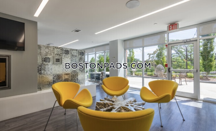 Commonwealth Ave., Boston