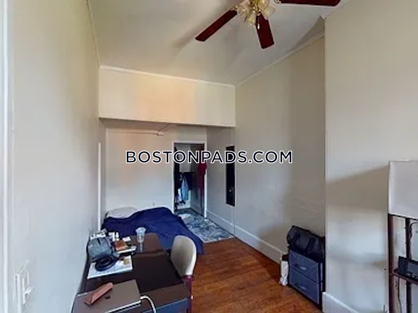 BOSTON - BACK BAY - 1 Bed, 1 Bath - Image 10