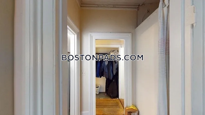 BOSTON - BACK BAY - 1 Bed, 1 Bath - Image 5