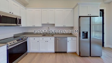 Boston - 2 Beds, 2 Baths