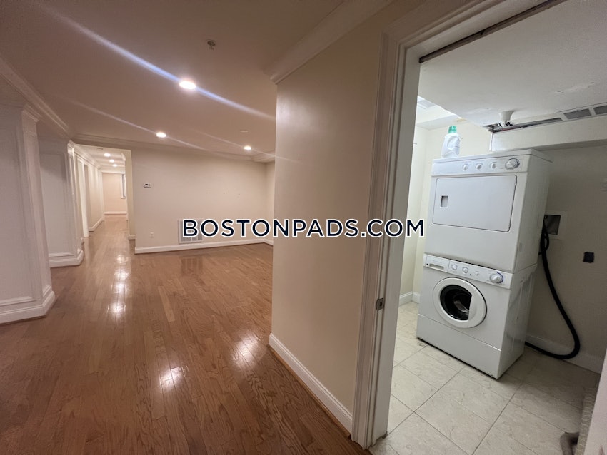 BROOKLINE - BEACONSFIELD - 2 Beds, 2 Baths - Image 5