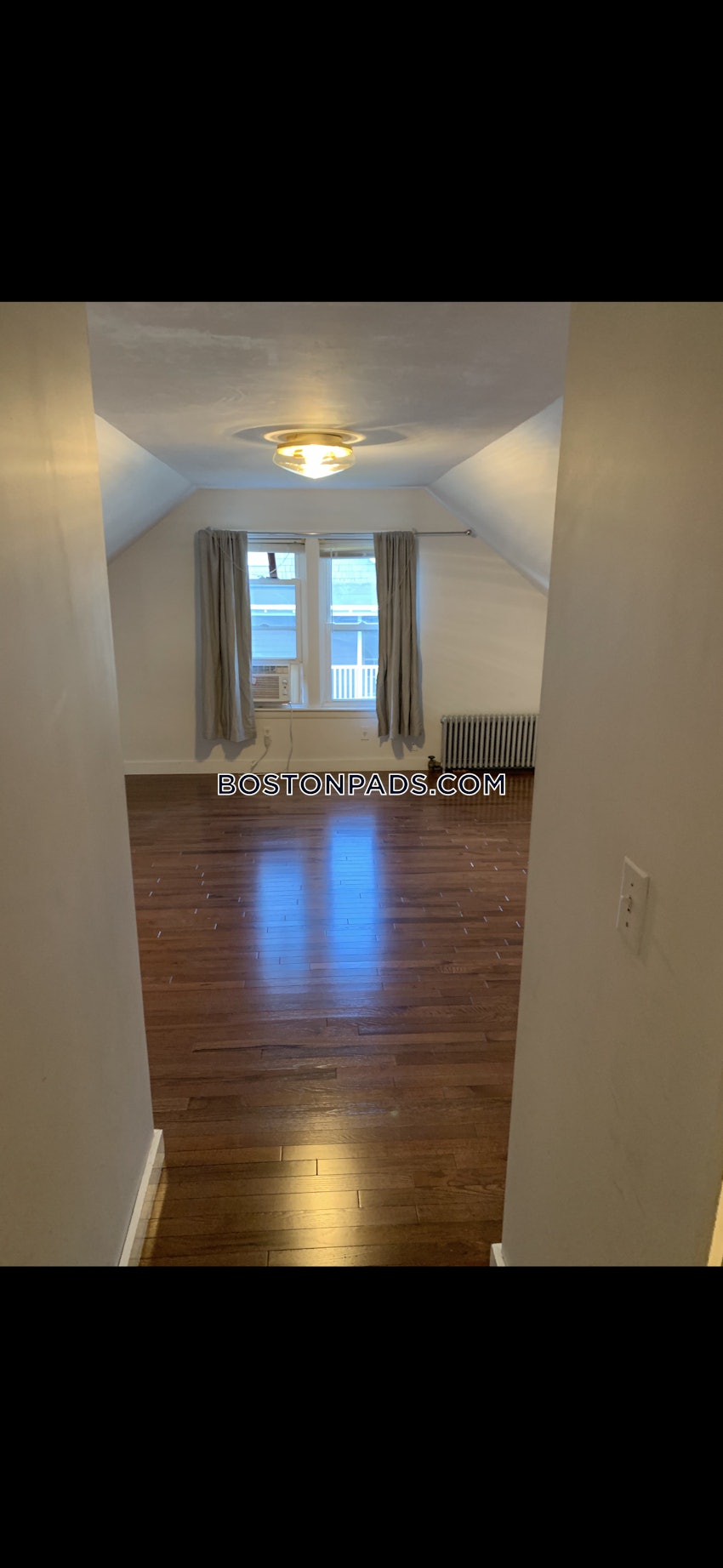 SOMERVILLE - TUFTS - 4 Beds, 2 Baths - Image 4