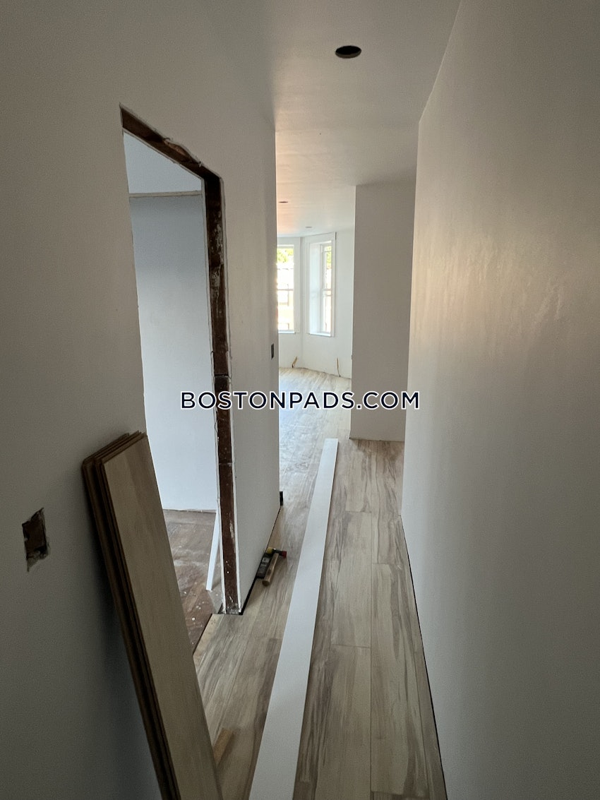 BOSTON - MISSION HILL - 2 Beds, 1 Bath - Image 18