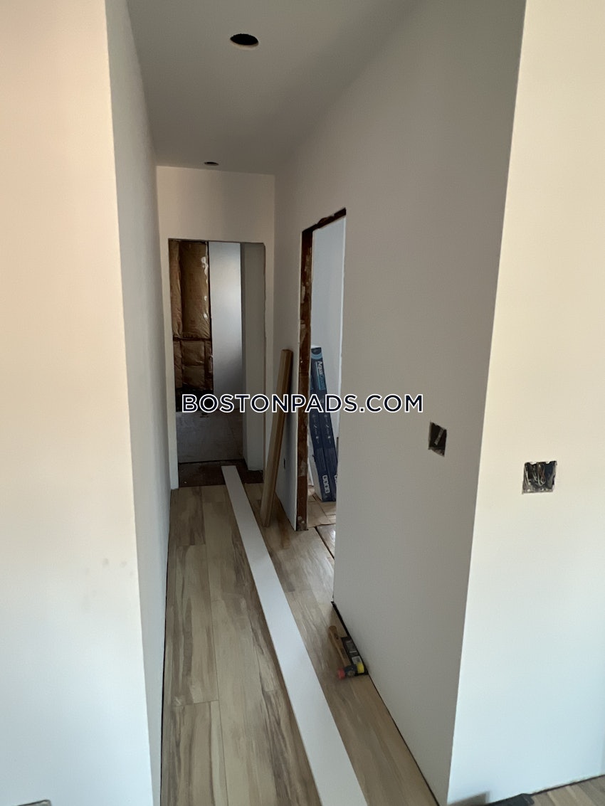 BOSTON - MISSION HILL - 2 Beds, 1 Bath - Image 9