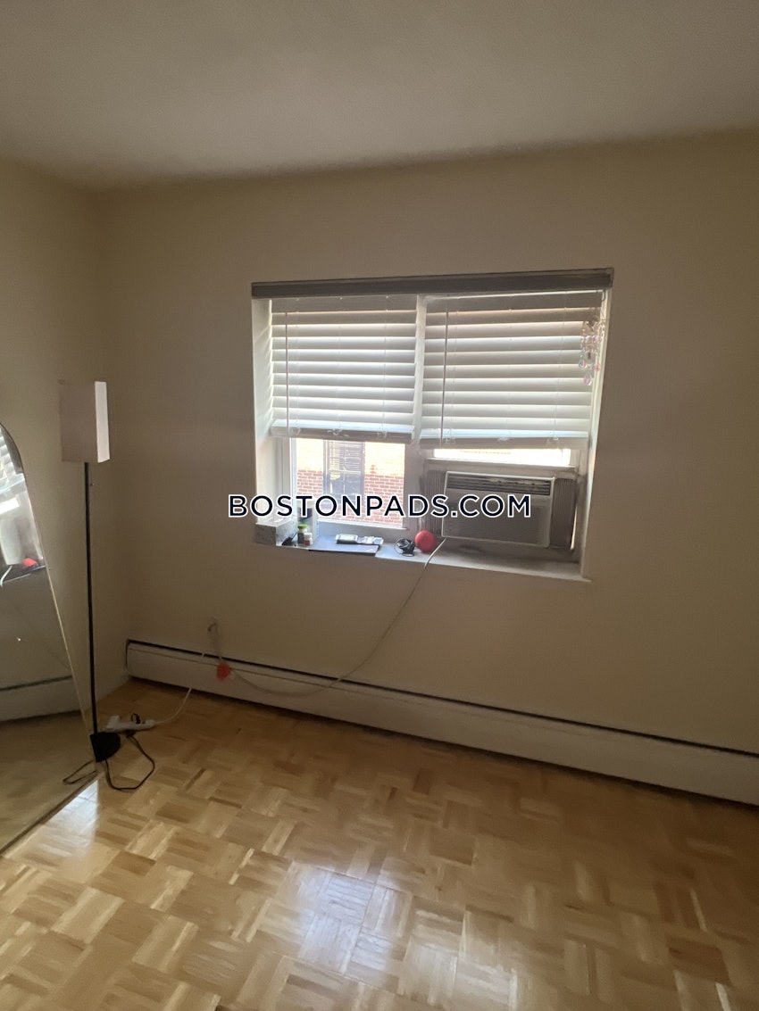 BROOKLINE- COOLIDGE CORNER - 1 Bed, 1 Bath - Image 25