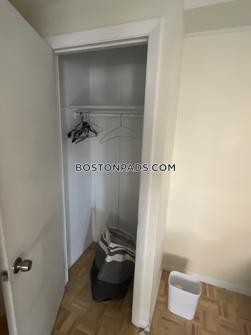 BROOKLINE- COOLIDGE CORNER - 1 Bed, 1 Bath - Image 19