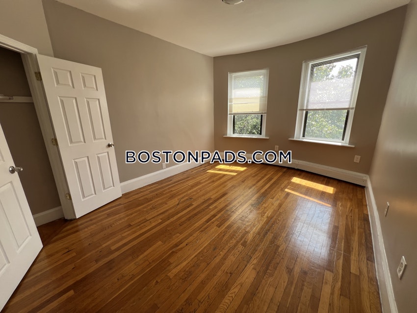 BOSTON - DORCHESTER - DUDLEY STREET AREA - 3 Beds, 1 Bath - Image 9