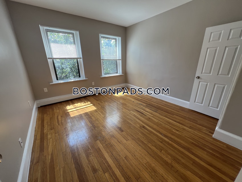 BOSTON - DORCHESTER - DUDLEY STREET AREA - 3 Beds, 1 Bath - Image 7