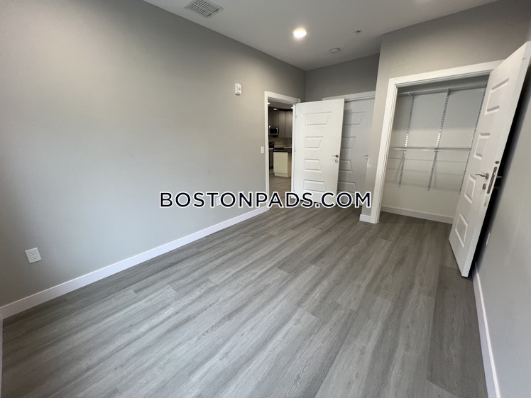 Highland Ave., Randolph