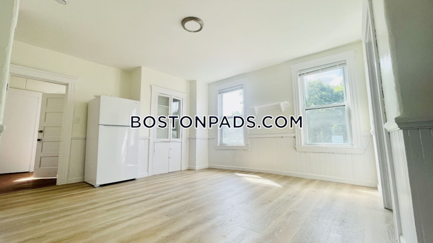 CAMBRIDGE - MT. AUBURN/BRATTLE/ FRESH POND - 2 Beds, 1 Bath - Image 8