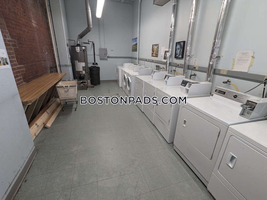 BOSTON - FENWAY/KENMORE - Studio , 1 Bath - Image 11