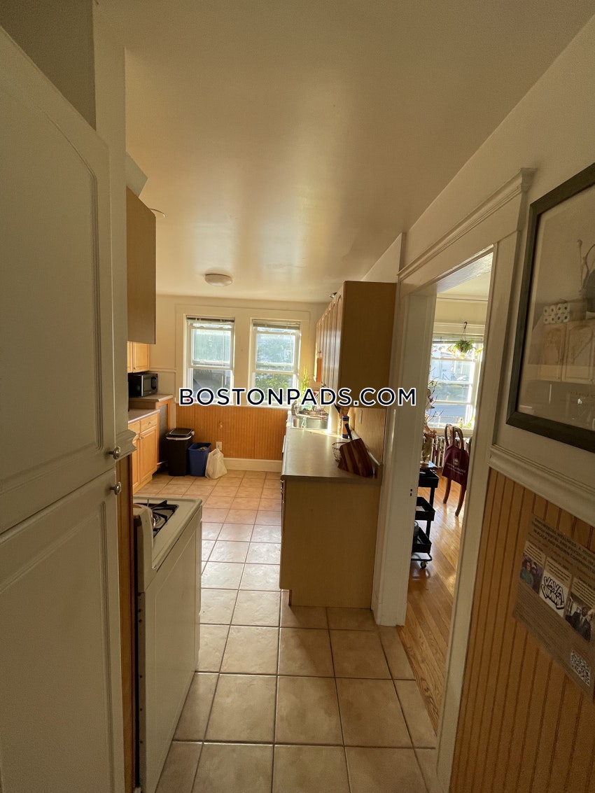 BOSTON - LOWER ALLSTON - 2 Beds, 1 Bath - Image 12