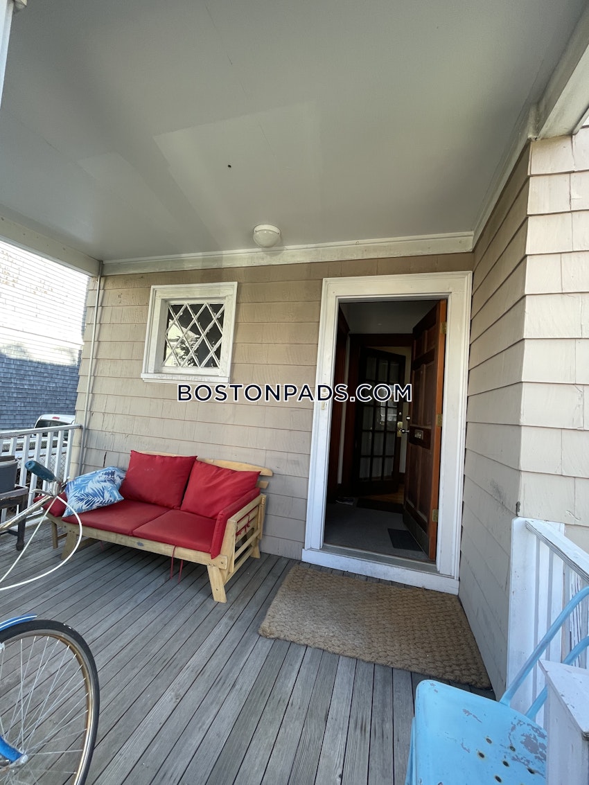 BOSTON - LOWER ALLSTON - 2 Beds, 1 Bath - Image 4