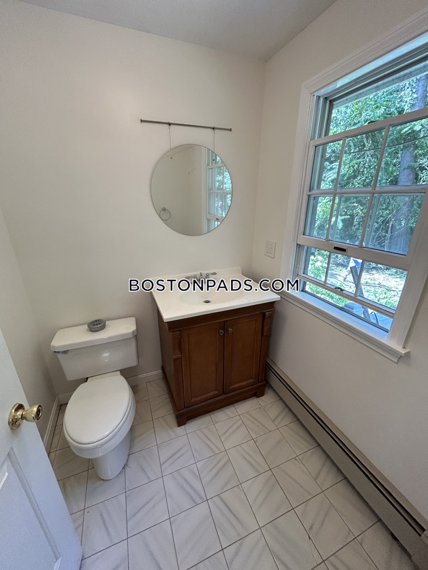 BOSTON - JAMAICA PLAIN - ARBORETUM - 3 Beds, 3.5 Baths - Image 22