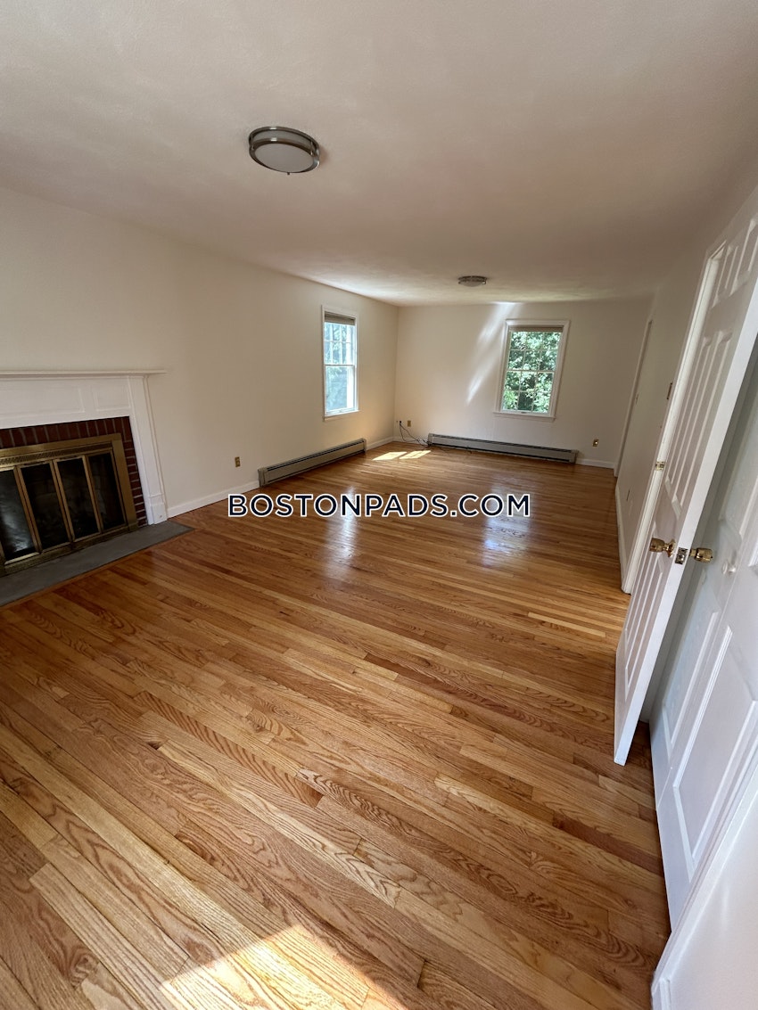 BOSTON - JAMAICA PLAIN - ARBORETUM - 3 Beds, 3.5 Baths - Image 7