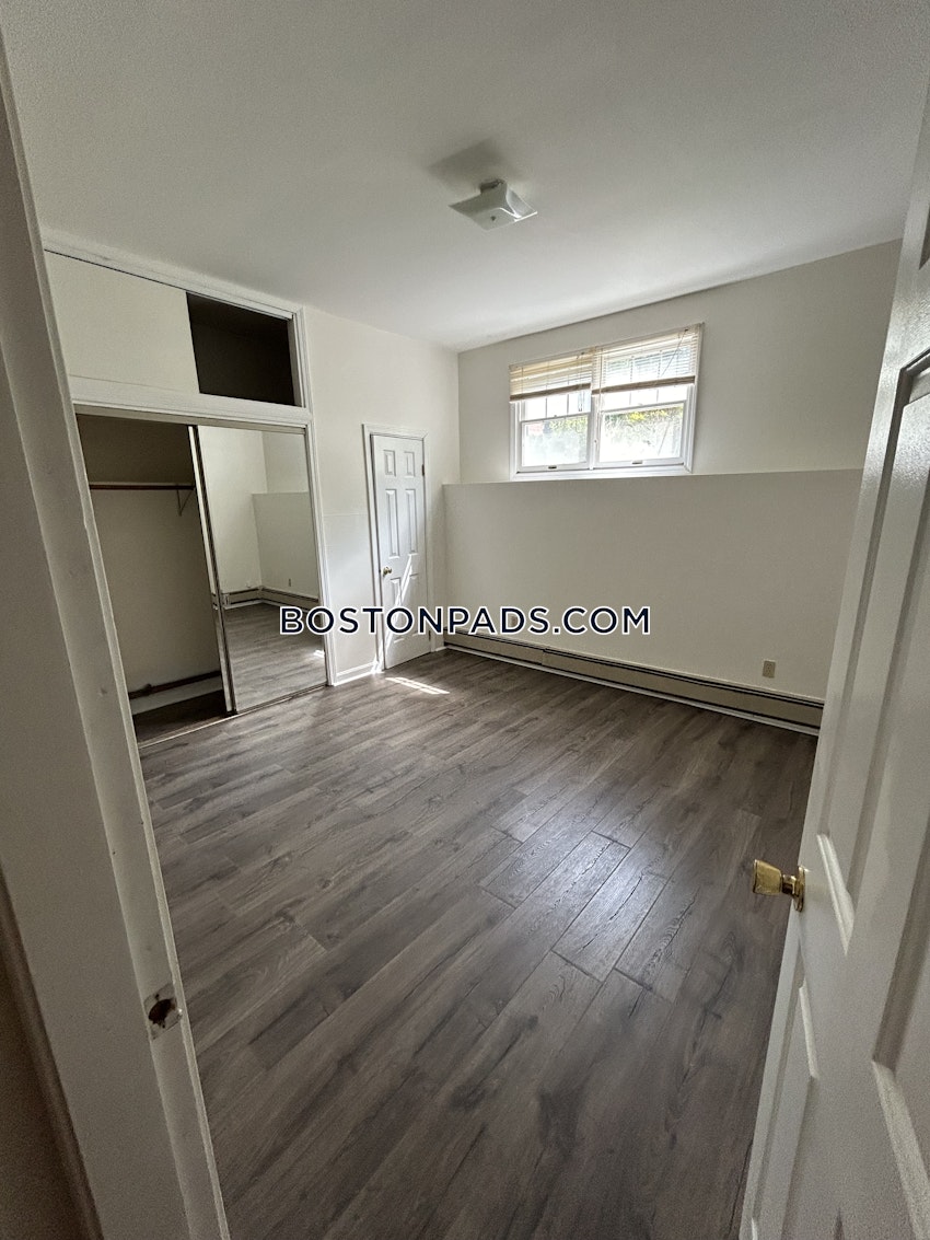 BOSTON - JAMAICA PLAIN - ARBORETUM - 3 Beds, 3.5 Baths - Image 2