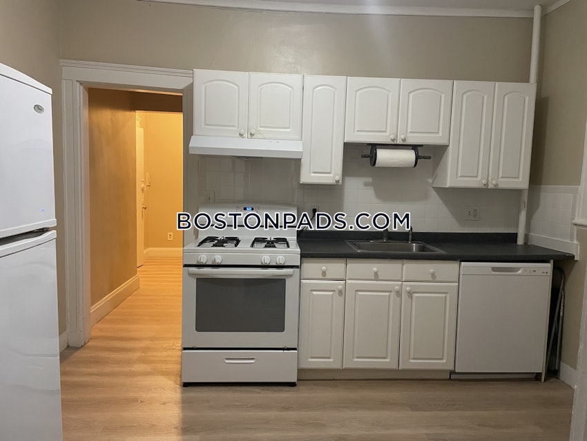 BOSTON - BRIGHTON - BOSTON COLLEGE - 2 Beds, 1 Bath - Image 1