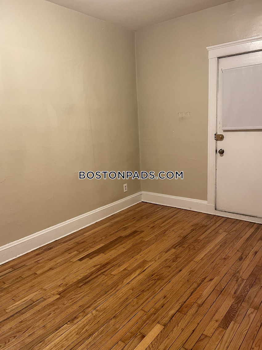 BOSTON - BRIGHTON - BOSTON COLLEGE - 2 Beds, 1 Bath - Image 4