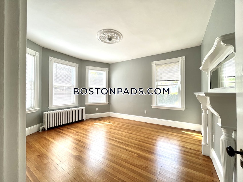 BROOKLINE - BROOKLINE HILLS - 3 Beds, 1 Bath - Image 11