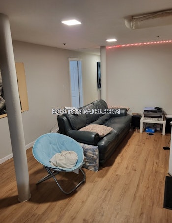 Boston - $6,500