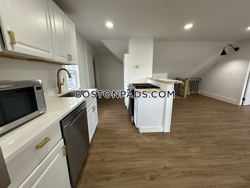 Everett - $2,150+ /month