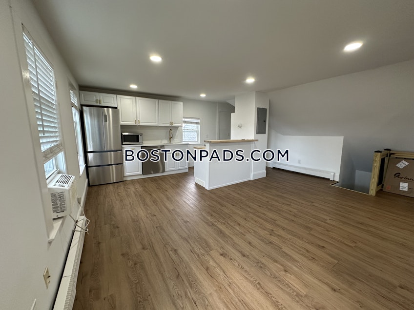 Everett - $2,150+ /month