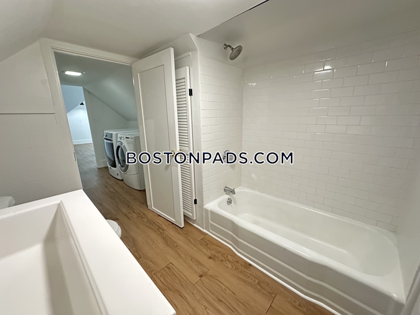 Everett - $2,150+ /month